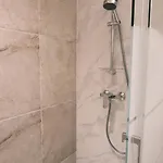 Neuf De 3 Pieces, Au Rez A Apartment *