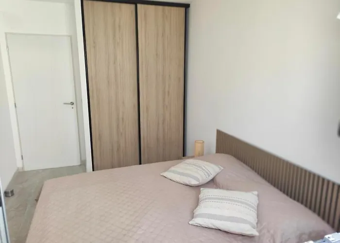 Neuf 2 4 Pers * Bastelicaccia